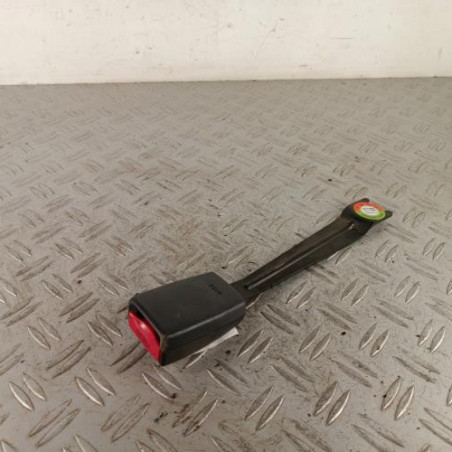 Attache ceinture avant droit TOYOTA YARIS 1