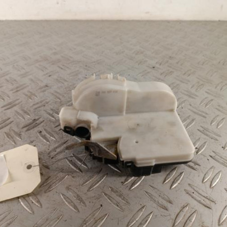 Serrure avant droit VOLKSWAGEN GOLF 3 Photo n°1