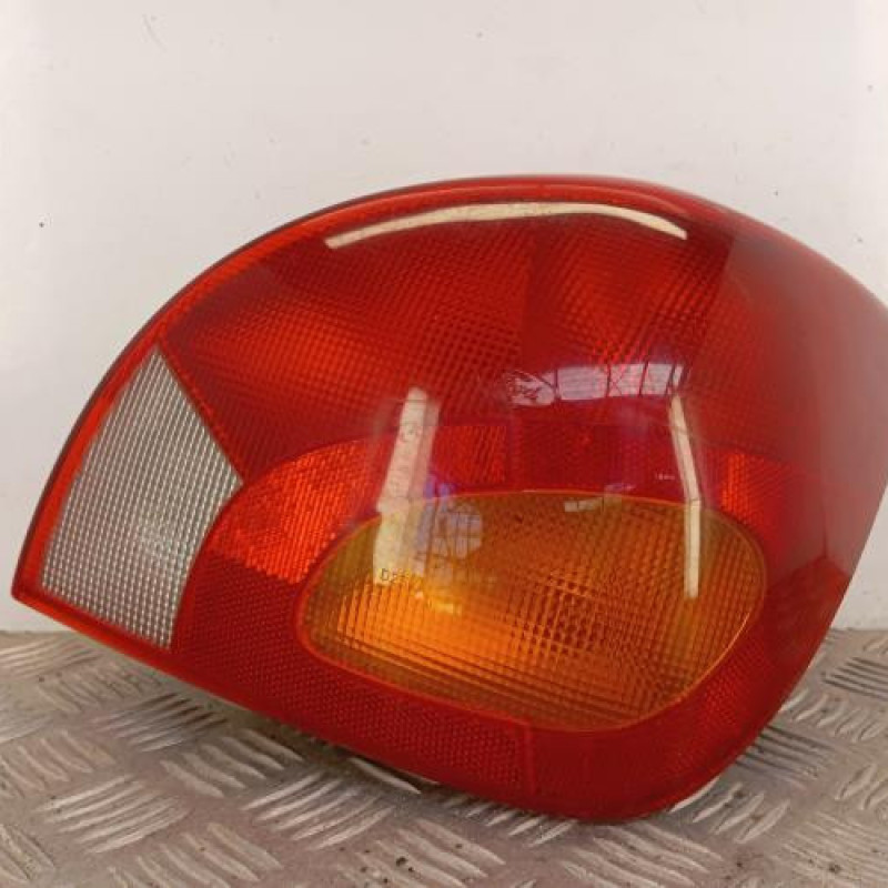 Feu arriere principal droit (feux) FORD FIESTA 4