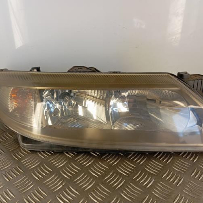 Optique avant principal droit (feux)(phare) RENAULT LAGUNA 2