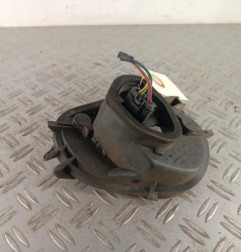 Platine feu arriere droit PEUGEOT 208 1