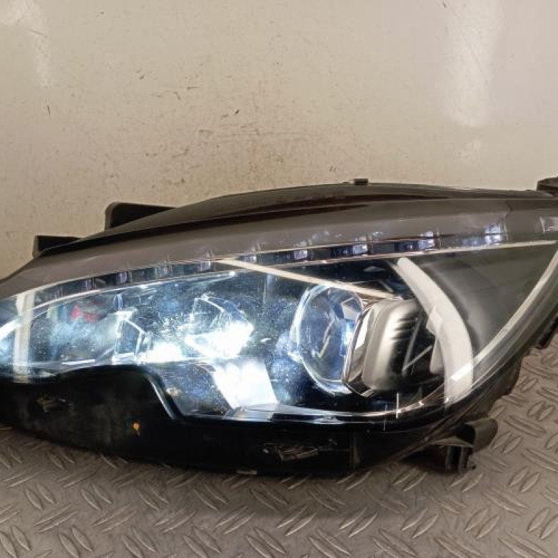Optique avant principal gauche (feux)(phare) PEUGEOT 308 2