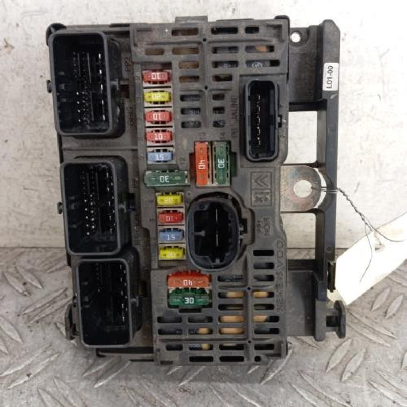 Boitier servitude moteur (BSM) PEUGEOT 407