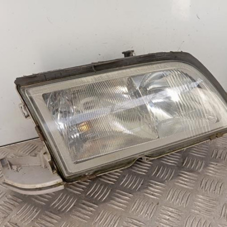 Optique avant principal droit (feux)(phare) MERCEDES CLASSE C 202