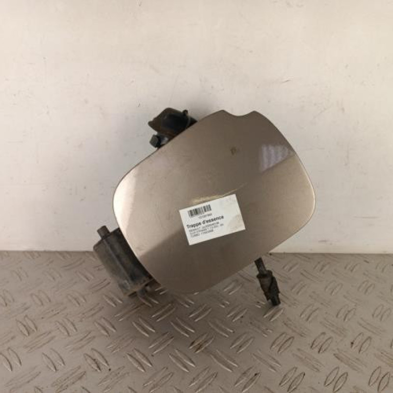 Trappe d'essence RENAULT CLIO 3 Trappe d'essence RENAULT CLIO 3