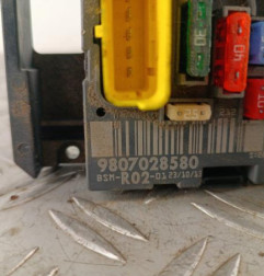 Boitier servitude moteur (BSM) PEUGEOT 3008 1