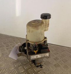 Pompe de direction DACIA DUSTER 1