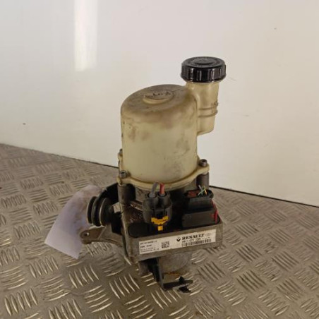 Pompe de direction DACIA DUSTER 1