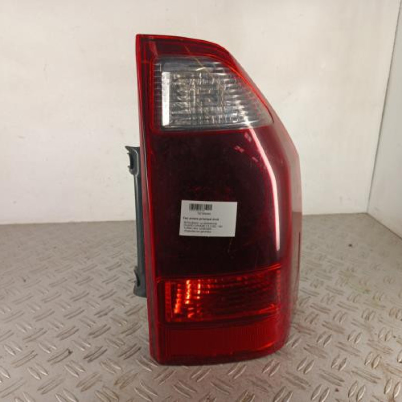 Feu arriere principal droit (feux) MITSUBISHI PAJERO 3