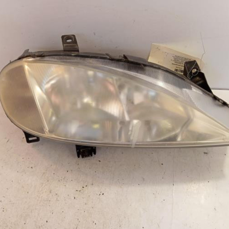 Optique avant principal droit (feux)(phare) RENAULT MEGANE 1