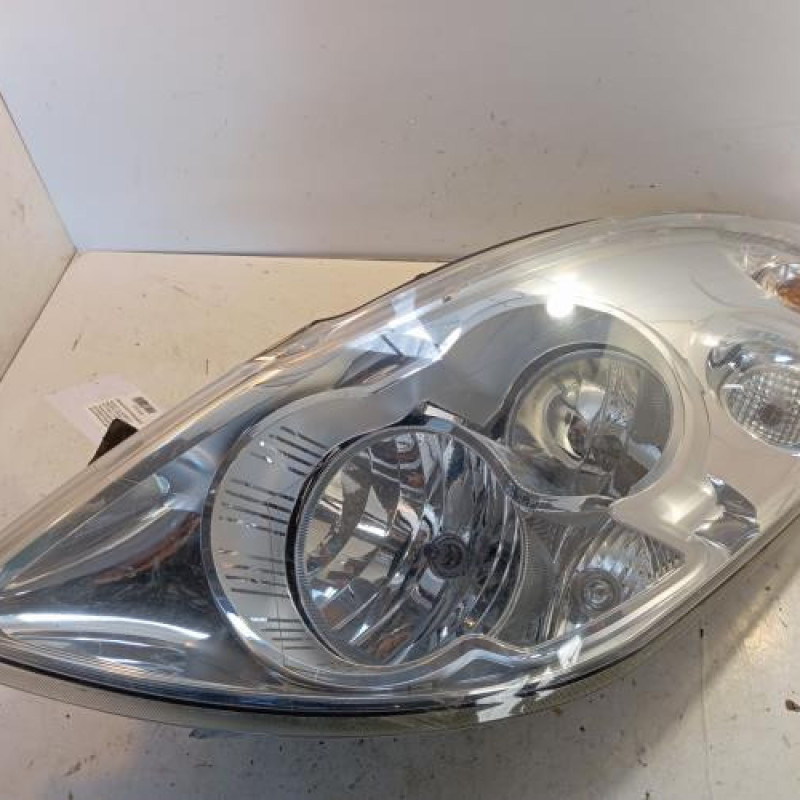 Optique avant principal gauche (feux)(phare) RENAULT MASTER 3