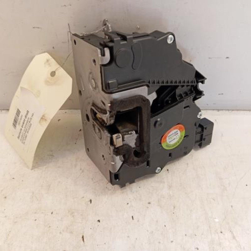 Serrure avant droit PEUGEOT BOXER 3 Serrure avant droit PEUGEOT BOXER 3