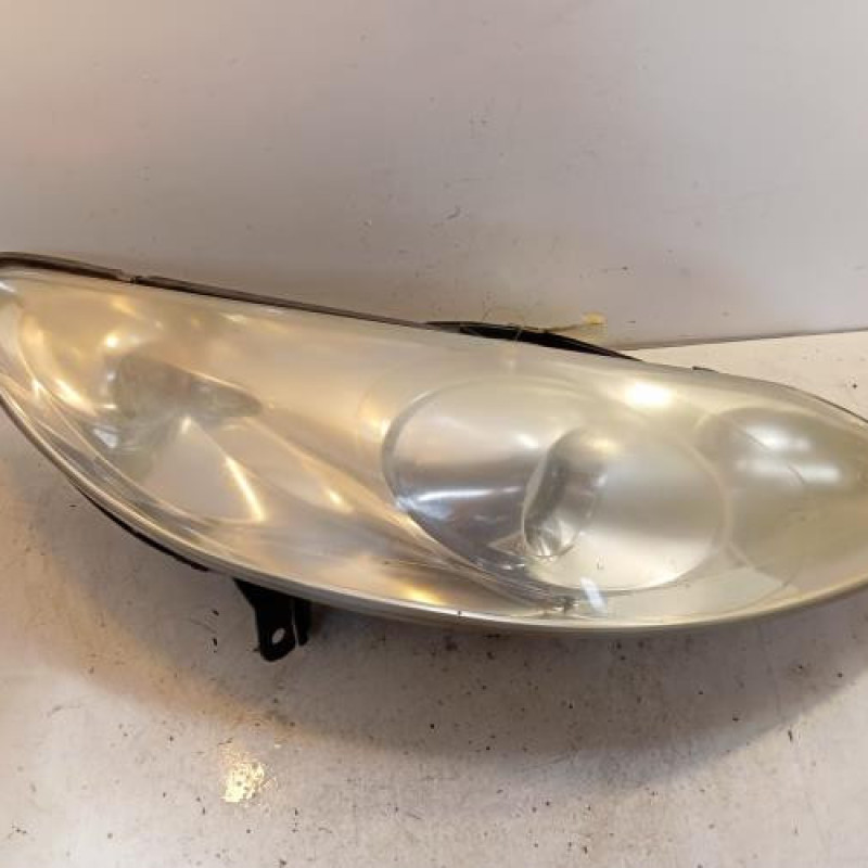Optique avant principal droit (feux)(phare) PEUGEOT 407