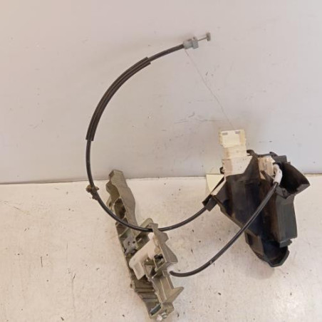 Serrure avant droit PEUGEOT 407