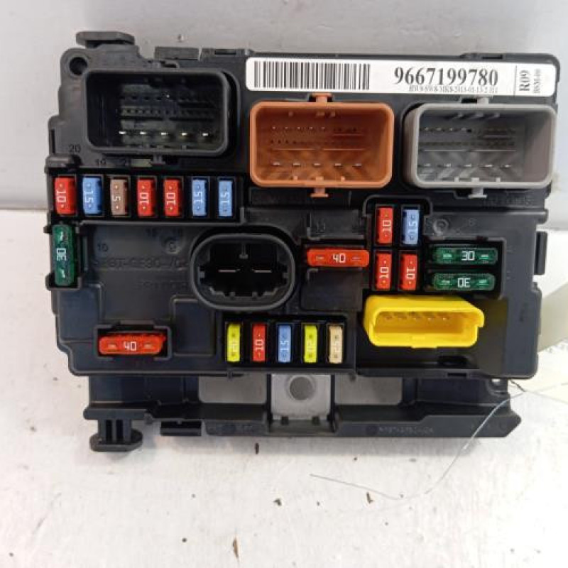 Boitier servitude moteur (BSM) CITROEN C3 2 Boitier servitude moteur (BSM) CITROEN C3 2