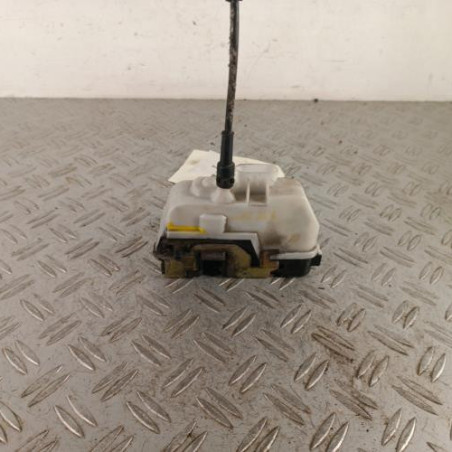 Serrure arriere droit CITROEN C3 1