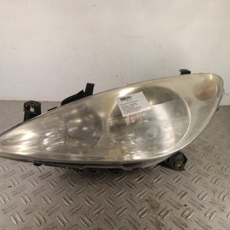 Optique avant principal gauche (feux)(phare) PEUGEOT 307