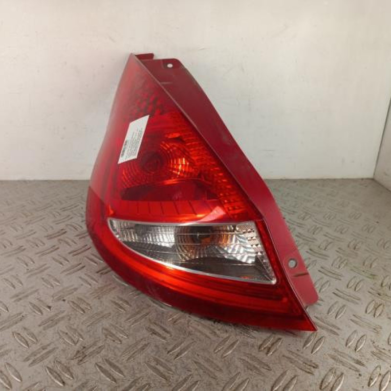 Feu arriere principal gauche (feux) FORD FIESTA 6
