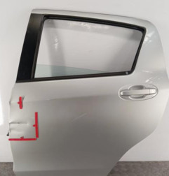 Porte arriere gauche TOYOTA YARIS 3 Photo n°1