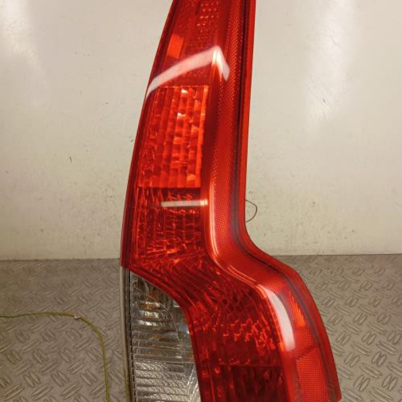 Feu arriere principal droit (feux) VOLVO V 50