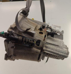 Boite de vitesses OPEL CORSA F Photo n°1