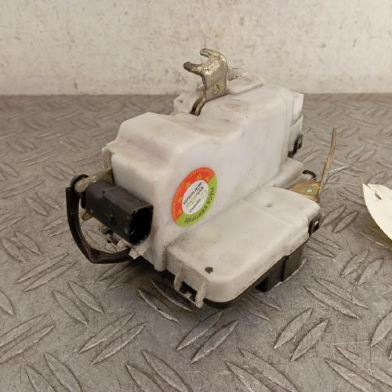 Serrure avant gauche SEAT IBIZA 2 Serrure avant gauche SEAT IBIZA 2