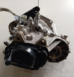 Boite de vitesses VOLKSWAGEN POLO 5 Photo n°3
