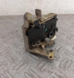 Serrure avant gauche CITROEN SAXO