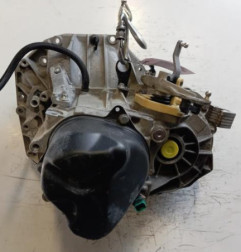 Boite de vitesses RENAULT CLIO 4 Photo n°3