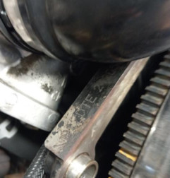Moteur OPEL ASTRA J Photo n°8