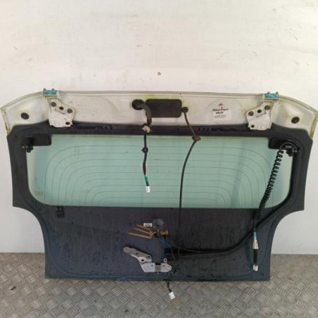 Lunette arriere PEUGEOT 108