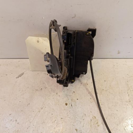 Serrure avant droit RENAULT MASTER 3