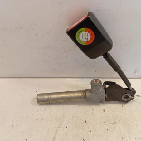 Attache ceinture avant gauche RENAULT MASTER 2 Photo n°1
