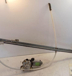 Leve vitre electrique avant gauche RENAULT MASTER 2 Photo n°1