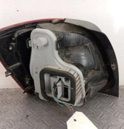Feu arriere principal droit (feux) VOLKSWAGEN POLO 5 Photo n°3