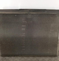 Radiateur clim VOLKSWAGEN PASSAT 5 Photo n°1