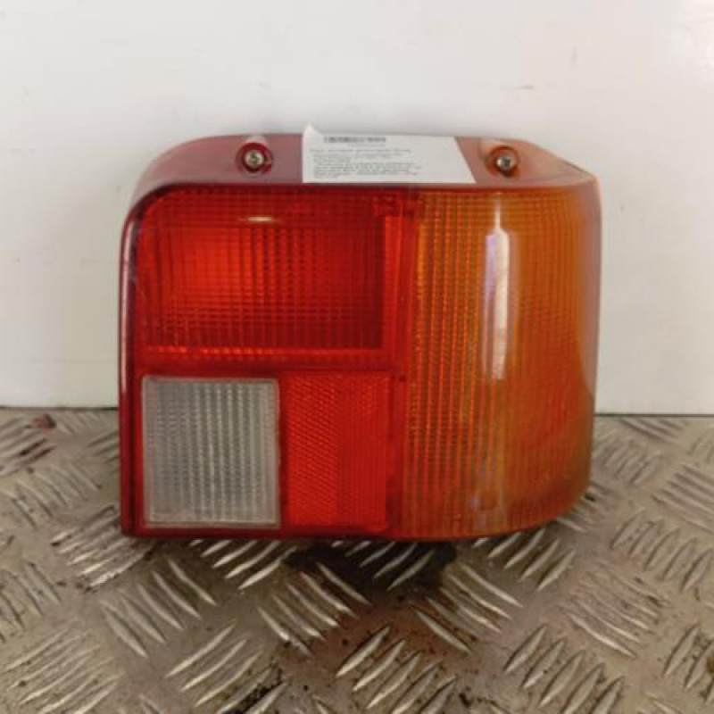 Feu arriere principal droit (feux) PEUGEOT 205