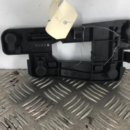 Platine feu arriere droit CITROEN SAXO