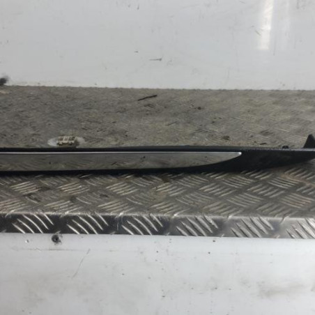 Bas de caisse droit PEUGEOT 3008 1