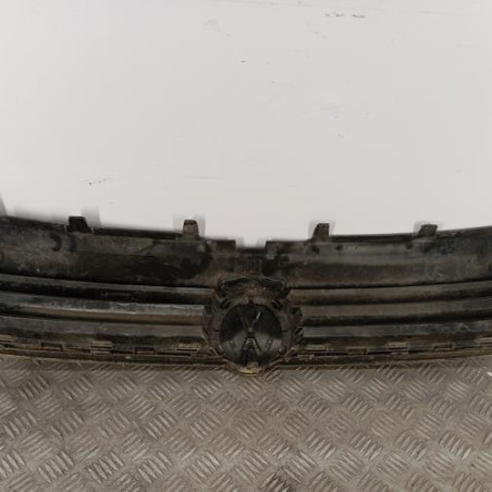 Calandre VOLKSWAGEN POLO 5