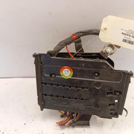 Porte fusible FORD KUGA 2