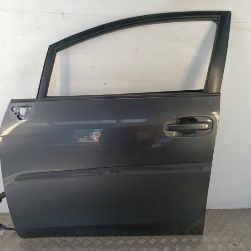 Porte avant gauche TOYOTA VERSO