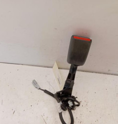 Attache ceinture avant gauche TOYOTA VERSO Photo n°1