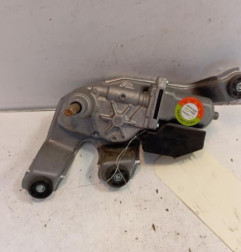 Moteur essuie glace arriere TOYOTA VERSO Photo n°1