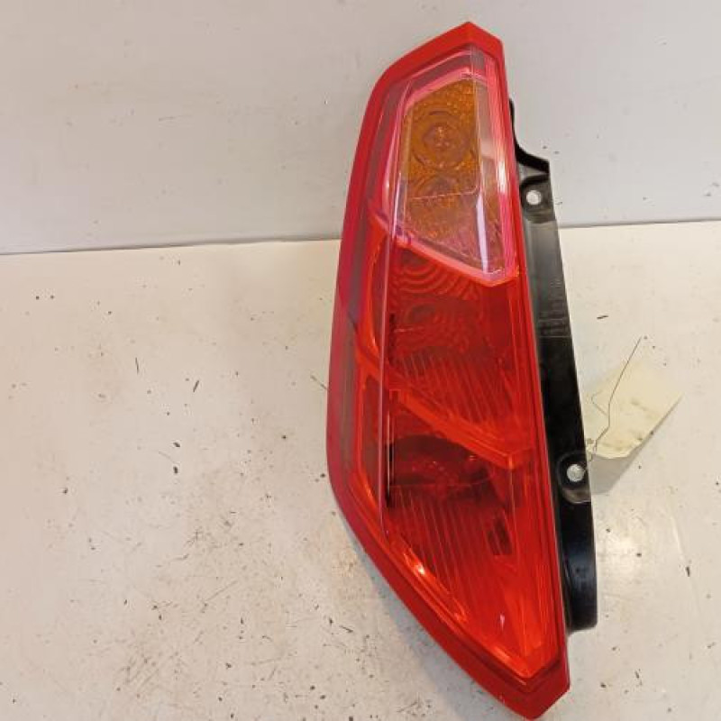 Feu arriere principal gauche (feux) FIAT PUNTO 3 Feu arriere principal gauche (feux) FIAT PUNTO 3