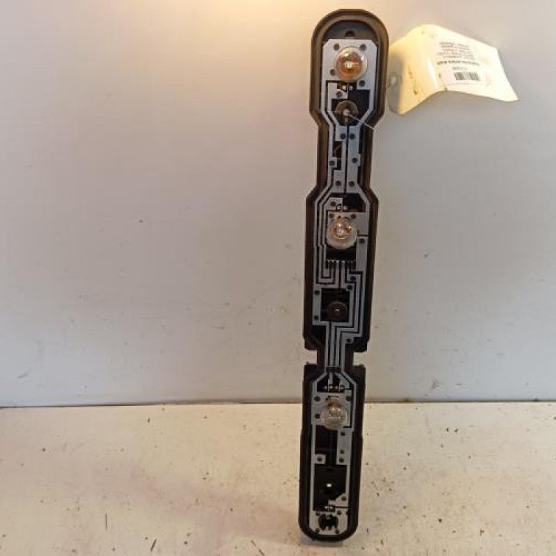 Platine feu arriere droit RENAULT MASTER 3 Platine feu arriere droit RENAULT MASTER 3