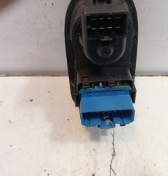 Interrupteur de leve vitre avant gauche RENAULT MASTER 3