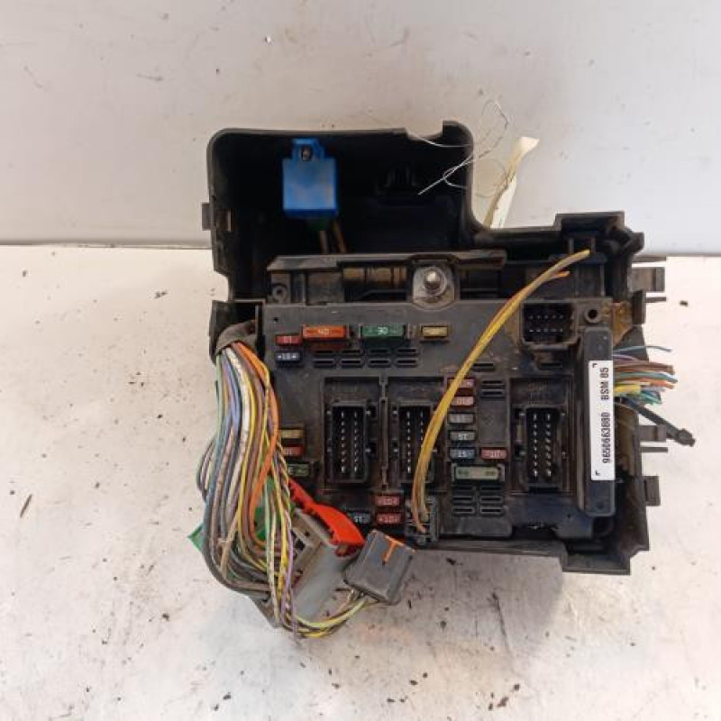 Boitier servitude moteur (BSM) PEUGEOT 807 Boitier servitude moteur (BSM) PEUGEOT 807