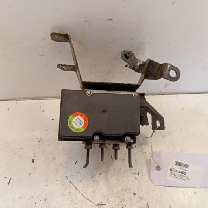 Bloc ABS (freins anti-blocage) RENAULT MASTER 3 Bloc ABS (freins anti-blocage) RENAULT MASTER 3