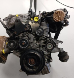 Moteur MERCEDES CLASSE C 203 Photo n°1